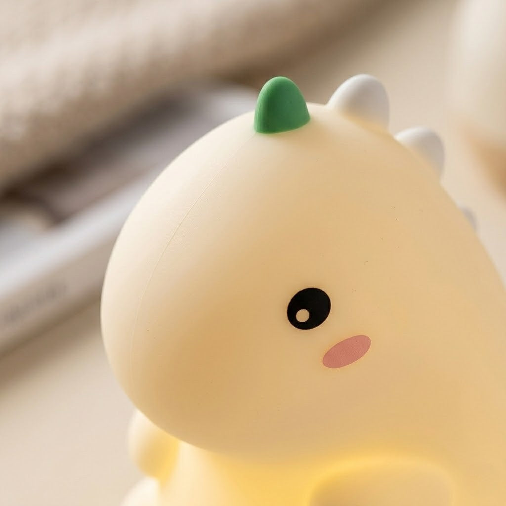 Veilleuse petit dinosaure mignon