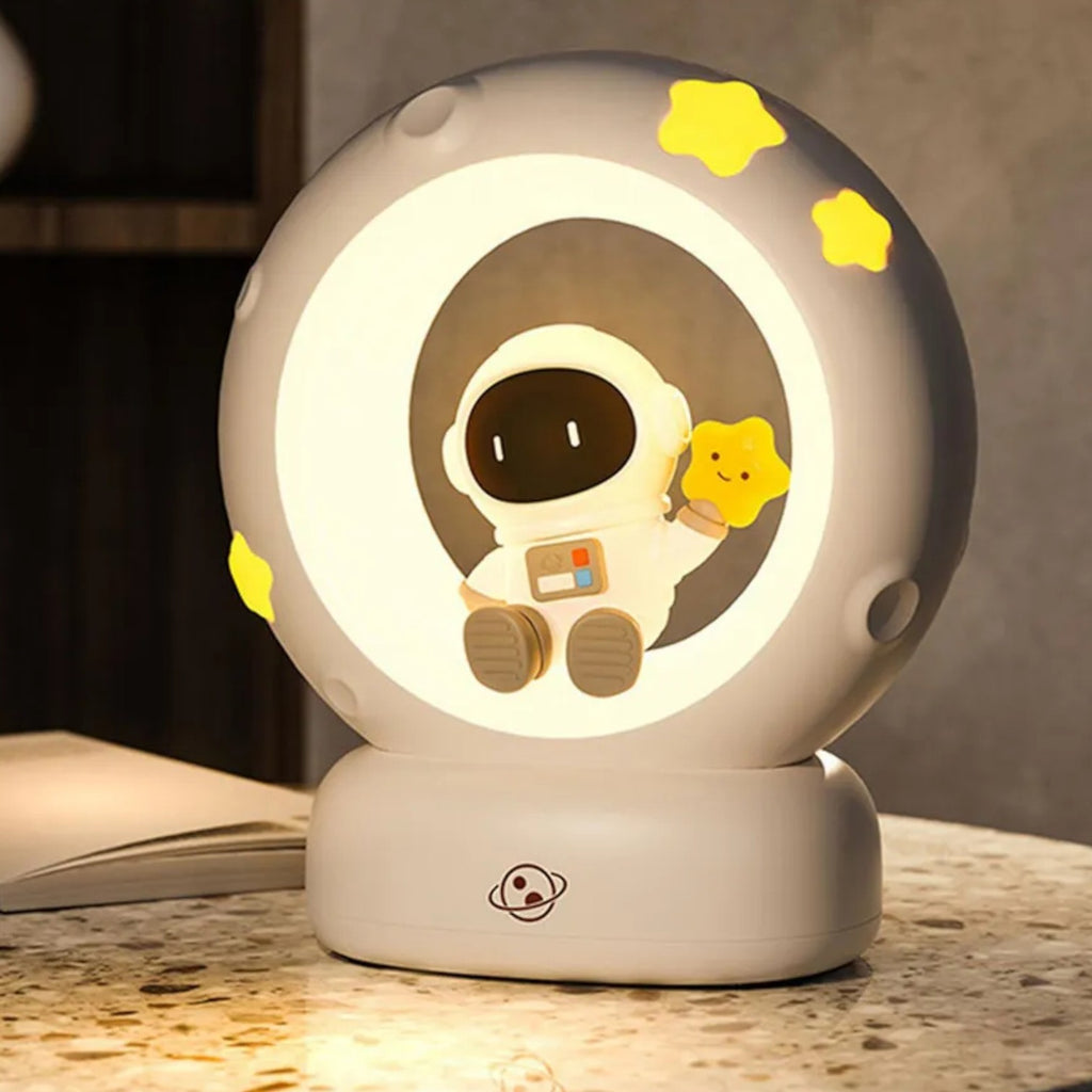 Veilleuse astronaute design