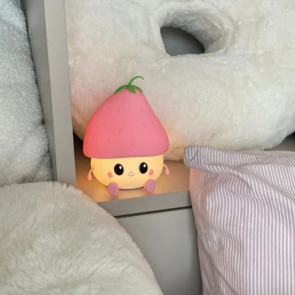 Veilleuse enfant fraise mignonne