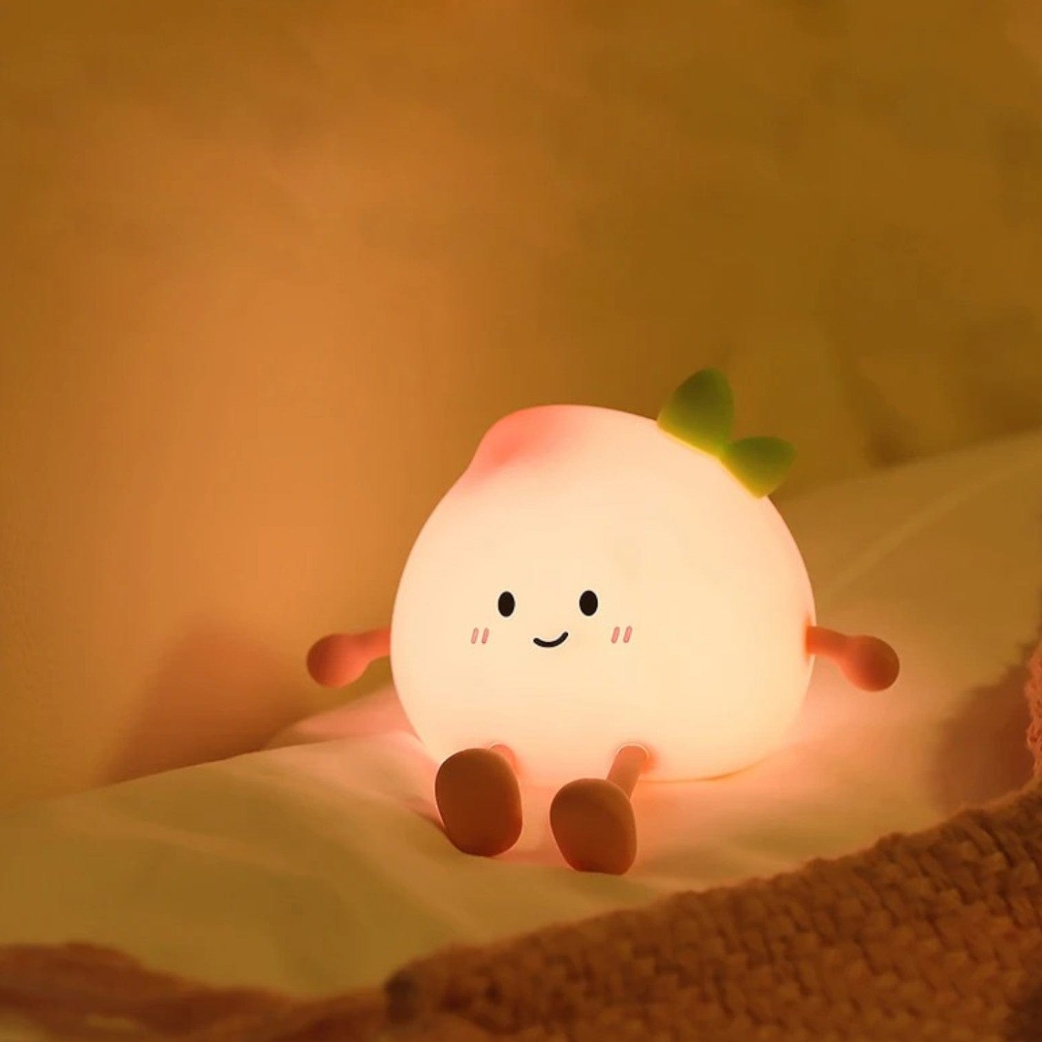 Veilleuse enfant pêche mignonne